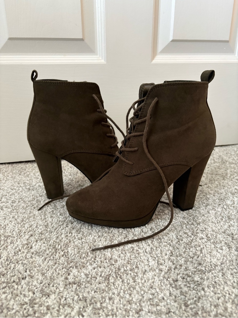 Women's Dark Green Suede Lace-Up High Heel Booties